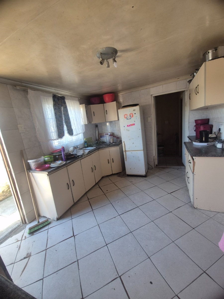 2 Bedroom Property for Sale in Soweto On Sea Eastern Cape